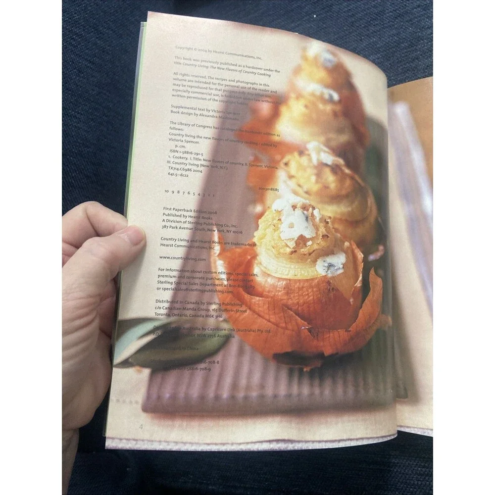 Country Living Flavors of Country Cooking : 250 Delicious, Home-Cooked Favorites